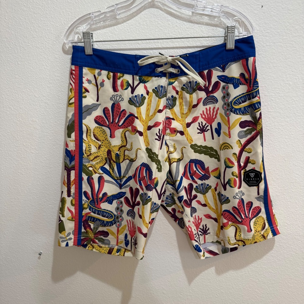 Vissla Mens 31 Board Shorts Upcycled Coconut Stretch Sea Life Print M109ERAG